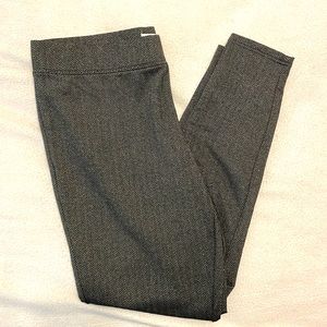 Grey Old Navy skinny dress pants, size L.